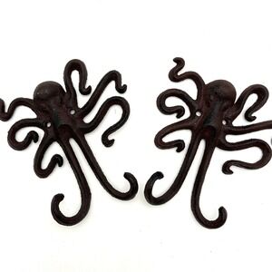 NEW Set of 2 Octopus Wall Hooks Cast Iron Nautical Coastal Decor Brown Rustic
